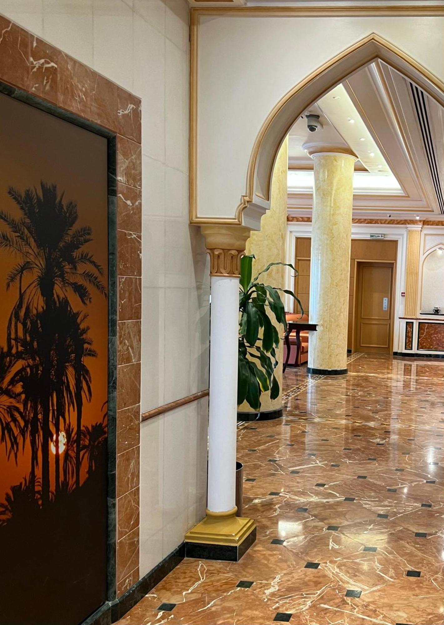 Al Maha Int Hotel Oman Mascate Extérieur photo
