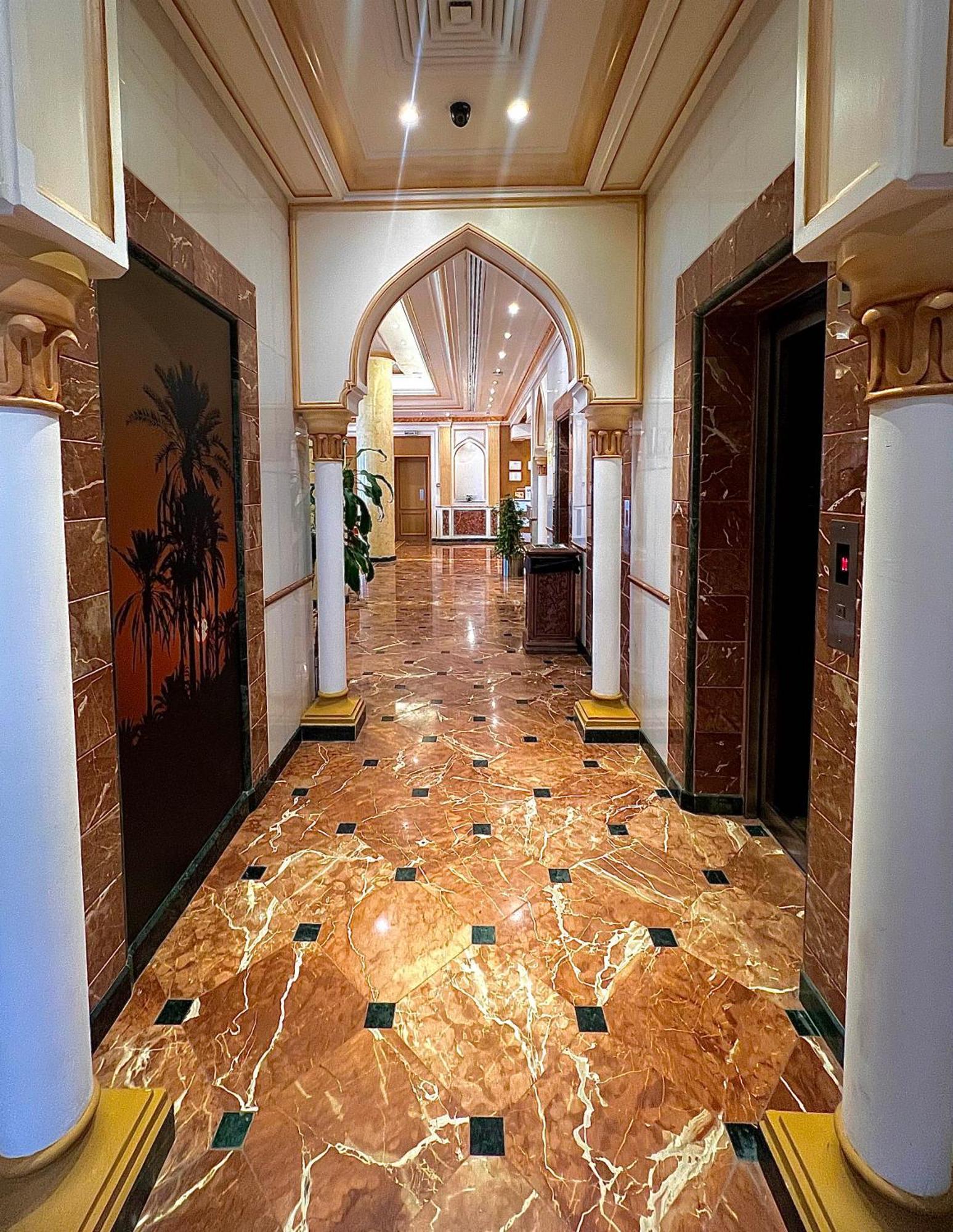Al Maha Int Hotel Oman Mascate Extérieur photo